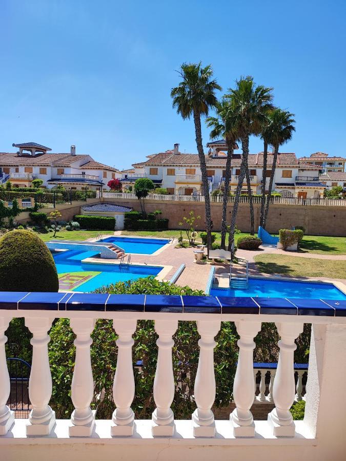 Bungalow Con Terraza La Mata La Mata  Zewnętrze zdjęcie